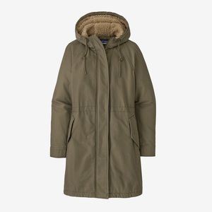 WOMEN'S INSULATED PRAIRIE DAWN PARKA
BY PATAGONIA in Sage